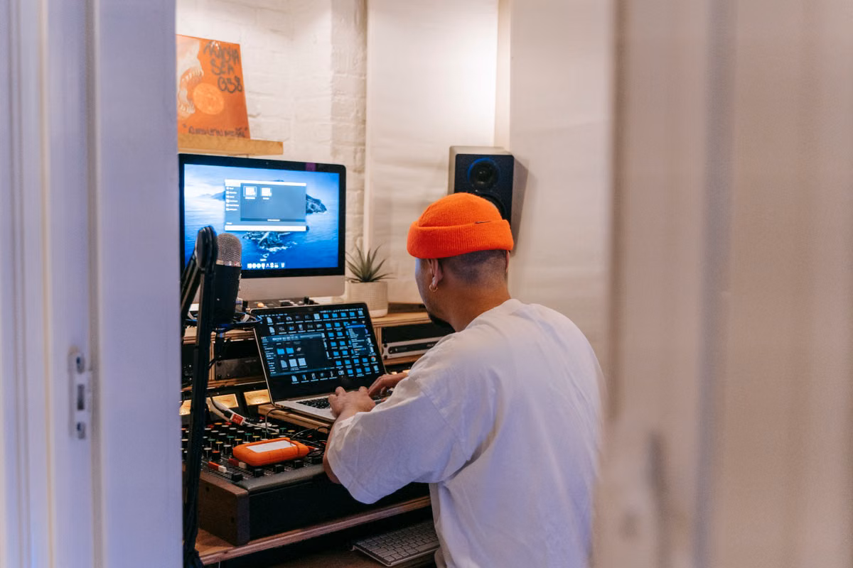 How to Check Logic Pro Plugin Compatibility in 2026? Test an Apple Silicon Mac First